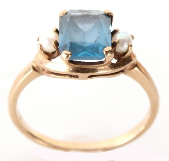 10K YELLOW GOLD BLUE SPINEL & PEARL LADIES RING