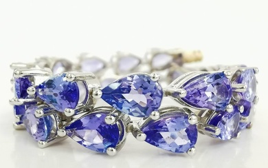 12.44 ct Blue Tanzanite Designer Bracelet - 10.57 gr - 14 kt. White gold - Bracelet - 12.44 ct Tanzanite