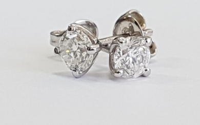 14 kt. White gold - Earrings - 1.04 ct Diamond