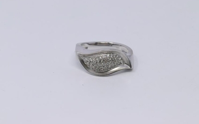 14Kt Ladies Modern Diamond Ring