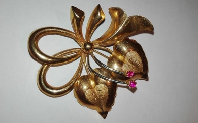 18 kt. Pink gold, White gold - Brooch Ruby