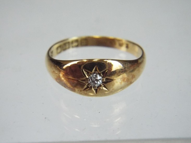 18ct Gold, Solitaire Diamond set ring. Hallmarked for Sheffi...