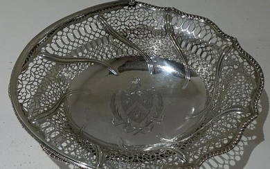 18th Century George III Antique Sterling Silver Cake