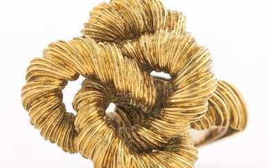 1970's 18K Yellow Gold Open Lattice Knot Ring