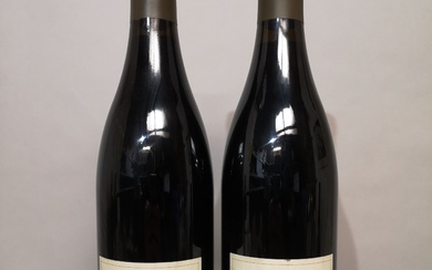 2 bouteilles Domaine du Clos des Fées Vieilles Vignes - Côtes du Roussillon 2011. Etiquettes...
