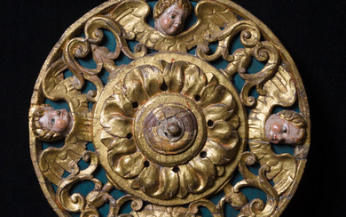 Relief, Vault key with angels. - Carved wood, polychrome and gold. - First half 16th century