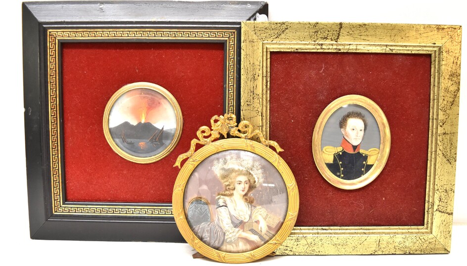 3 miniatures encadrées: Portrait de femme, Portrait d'homme et Eruption du Vésuve (cadres abîmés) (17.5...