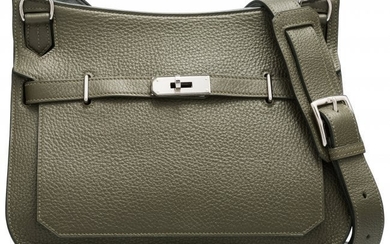 58007: Hermès 28cm Vert Olive Clemence Leather J
