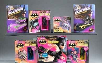 7 'Dark Knight' action figures & accessories MIB.