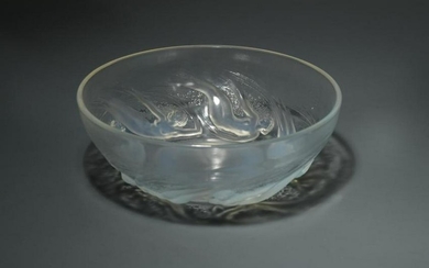 Ondines, an R. Lalique opalescent glass bowl