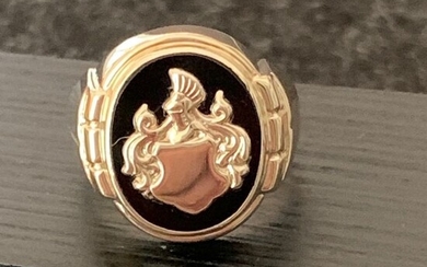 8 kt. Yellow gold - Ring Onyx seal