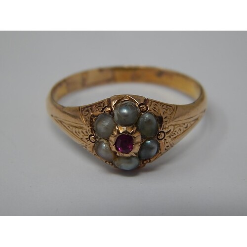 9ct Yellow Ring Inset with a Central Ruby & Pearl Border: Si...