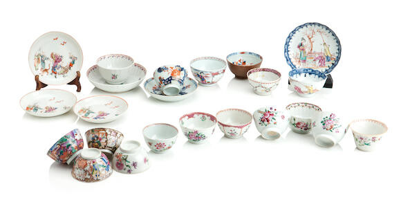 A COLLECTION OF 18TH CENTURY AND LATER CHINESE PORCELAIN TEAWARES