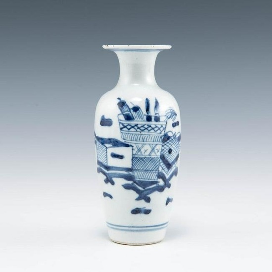 A Chinese blue and white vase, 18th century