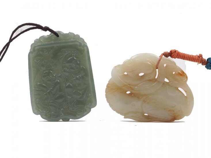 A Chinese pale green jade carving, of animalistic form, 5cm...