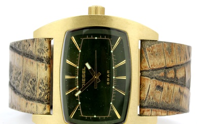 A Diesel stainless steel 5 Bar watch on an embossed leather strap (model no. DZ-2131, 340506).