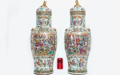 A FANTASTIC PAIR OF CHINESE CANTON ROSE MEDALLION PORCELAIN VASES