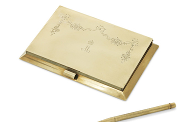 A GEORGE V 9 CARAT GOLD NOTEBOOK HOLDER AND PEN IN FITTED CASE, MARK OF JOHN COLLARD VICKERY, LONDON, 1928