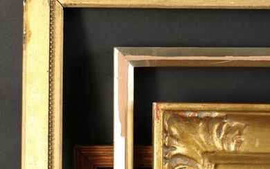A Gilt Frame with Acanthus Corners. 12" x 16" - 30.5cm