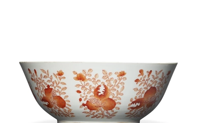 A LARGE IRON-RED AND GILT-DECORATED `SANDUO' BOWL CHINA, 19TH CENTURY