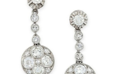 A PAIR OF ANTIQUE DIAMOND DROP EARRINGS, EARLY 20TH