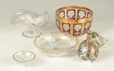 A SELECTION OF GLASSWARE comprising a modern Murano