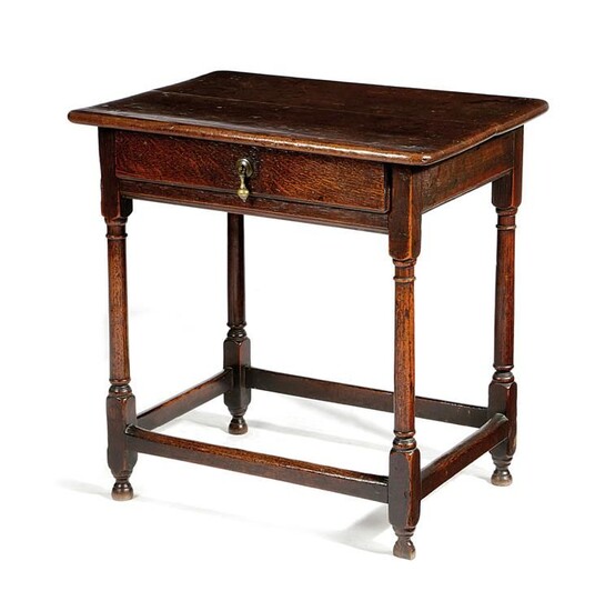 A SMALL OAK SIDE TABLE LATE 17TH / EARLY 18TH CENTURY fitted with a frieze...