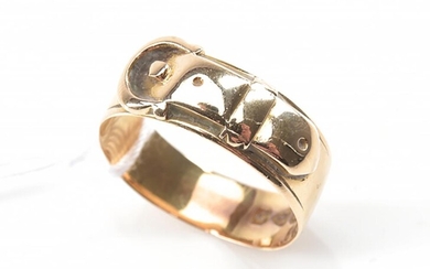 A VICTORIAN BUCKLE RING IN 18CT GOLD, HALLMARKED CHESTER, 1899, SIZE P, 4.6GMS