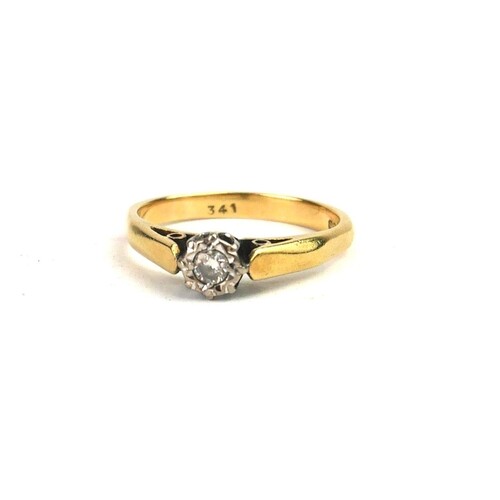 A VINTAGE 18CT GOLD AND DIAMOND RING A single round cut diam...