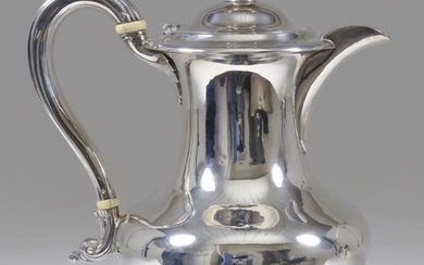 A William IV Plain Silver Baluster Shaped Hot Water...
