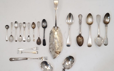 A group of silver, to include: three Irish silver fiddle pattern spoons and two condiment spoons, Dublin 1826-7, William Cummins, with engraved crests to handle; an Irish fiddle pattern fish server, Dublin, 1805, George Nangle, with engraved crest...
