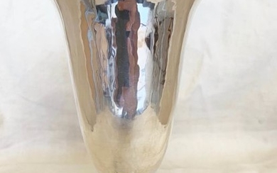 A large kiddush goblet - Hand hammered- .800 silver - R.Miracoli- Italy - 20th century