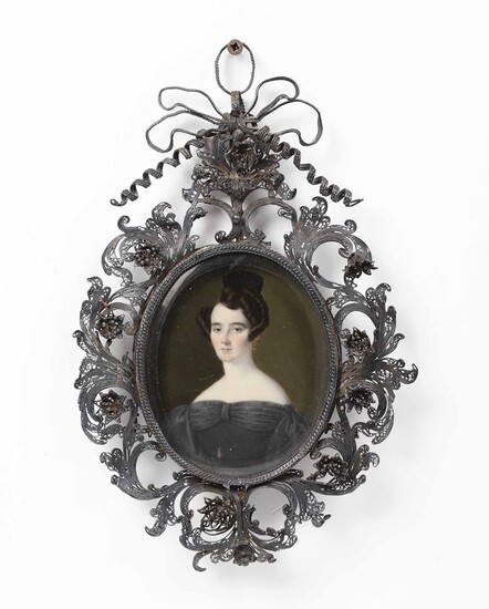 A miniature portrait of a young woman, 1800s Ritratto di giovane dama