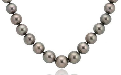 A single row Tahitian pearl necklace