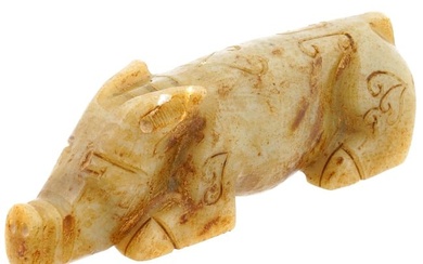 ANTIQUE CHINESE CARVED JADE AMULET FIGURINE OF PIG