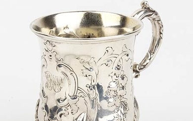 An English Victorian sterling silver mug - London 1846-1847, Edward,...