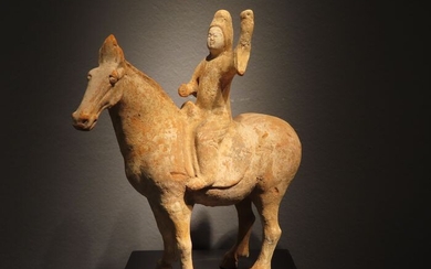 Ancient Chinese Pottery Figure of a Rider on Horse. H. 31,5cm. Han Dynasty, Circa 206 BC - 220 AD