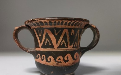 Ancient Greek, Magna Graecia Apulian Ceramic Xenon Kantharos. Spanish Import License. Kantharos - 5 cm