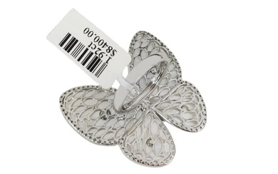 BUTTERFLY MOP RING WITH DIAMONDS