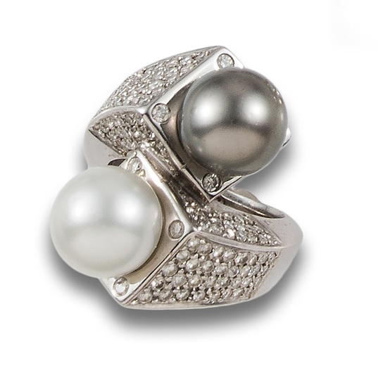 BYPASS RING OF PEARLS AND DIAMONDS, IN WHITE GOLD