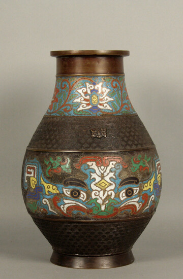 Bronze cloisonné vase. China. 19th century