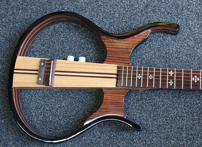 ChS -Silent staalsnarige gitaar met hoes, kabel en oortelefoon - Steel-stringed guitar, Travel guitar