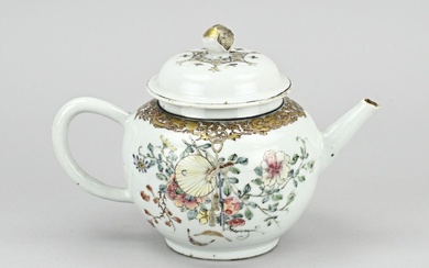Chinese teapot Ø 10 cm.