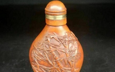 Chineses Carved Boxwood Bamboo Forest Snuff Bottle