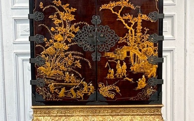 Chinoiserie Cabinet On Stand