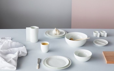 Christien Meindertsma - 1616 Arita Japan - Tableware - 6 various plates and 3 various bowls (9) - t.e. 212, porcelain & linen white