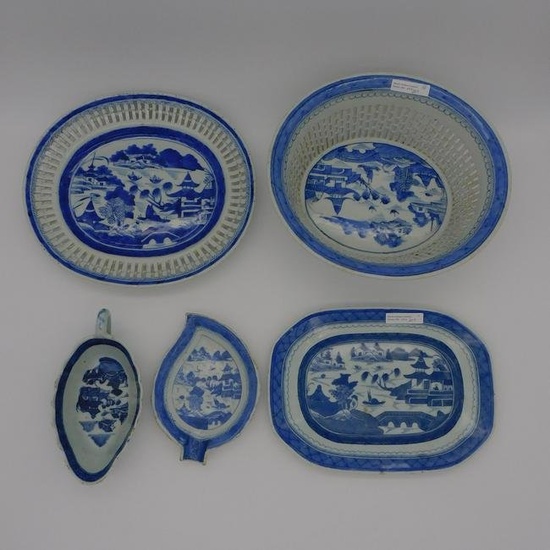 Collection of (9) pieces of Canton porcelain