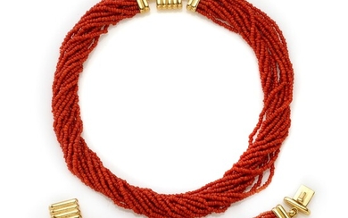 Demi-parure comprenant un collier et un bracelet multibrins en corail rouge avec des fermoirs en...