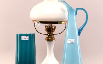 Deux vases vintage en verre opalin peint, et, une lampe en verre opalin