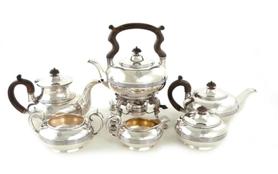 Durgin silver tea and coffee service, for Hodgson, Kennard & Co (6pcs)